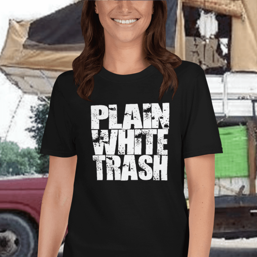 Gal wearing a  White Trash Trailerpark Tshirt from Mrugacz.